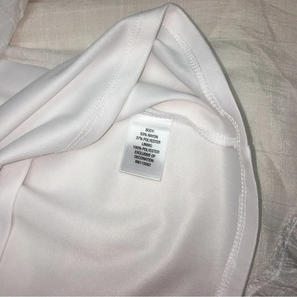D-Signed dress Disney size M 10/12 - Picture 6 of 6